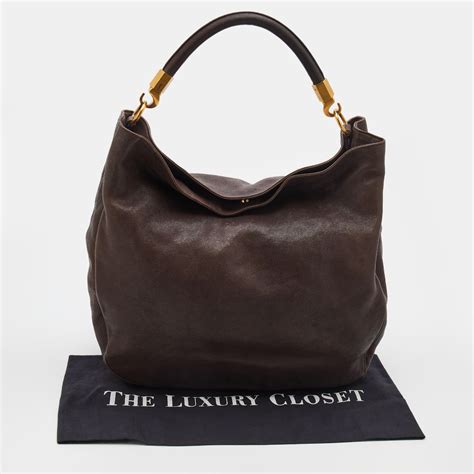 Yves Saint Laurent Roady Hobo Bag For Sale at 1stDibs.